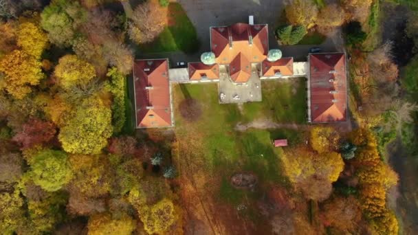Widok Lotu Ptaka Piękny Pałac Szwecji Jesienny Zachód Słońca Biały — Wideo stockowe