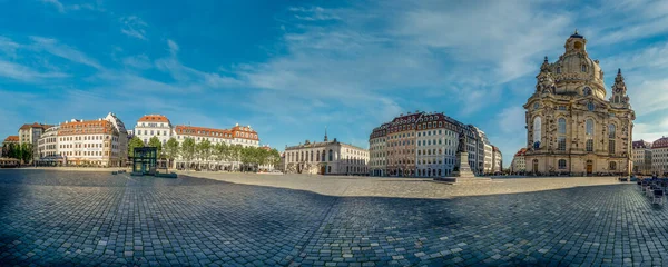 Vista Panorâmica Praça Dresden Neumarkt Sem Pessoas Uma Manhã Sábado — Fotografia de Stock