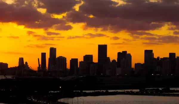 Panorama Sunset Silhouette Miami Downtown South Beach Skyscrapers Cruise Terminal — Stock Photo, Image
