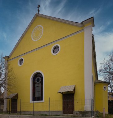 Deva sinagogu ve sarı Romanya 'da Yahudi ibadetinin yeniden inşası