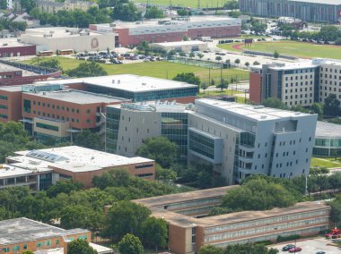 Teksas Güney Üniversitesi 'nin tarihi siyahi yükseköğretim kütüphanesi binasının hava manzarası