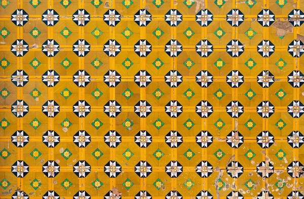 Fragmento Muro Edificable Con Azulejos Cerámica Floral Amarilla Azulejo Fondo — Foto de Stock