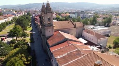  Portekiz 'in tarihi şehir merkezi Braga' nın insansız hava aracı görüntüsü