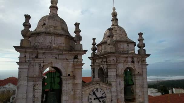 葡萄牙伊斯特地区莱里亚区Sitio山顶达纳扎尔镇纳扎尔夫人天主教教堂朝圣所的史诗廊景 — 图库视频影像