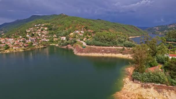 Kuzey Portekiz Deki Peneda Geres Ulusal Parkı Ndaki Cavado Nehri — Stok video