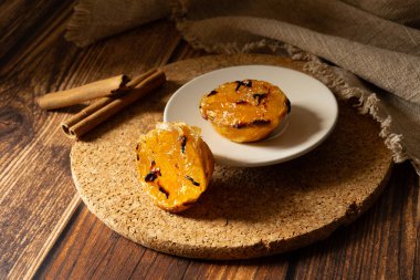 Tipik Portekiz tatlı pastel de chila - kabaklı börek. Geleneksel Portekiz tatlıları