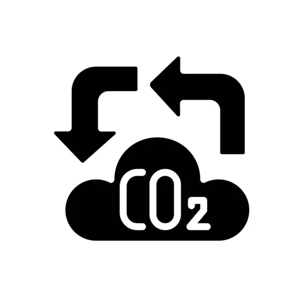 カーボンサイクルブラックグリフアイコン 大気汚染を減らす 温室効果 環境に優しい産業 白い空間にシルエットのシンボル 絵文字が固い ベクトル分離図 — ストックベクタ