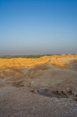 El-Karah dağı, Suudi Arabistan 'ın El Hofuf köyünde yer alan bir turizm merkezidir..