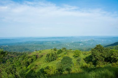 Kodikuthi mala, Hindistan 'ın Kerala bölgesinin Malappuram bölgesinde yer alan bir tepe istasyonudur..