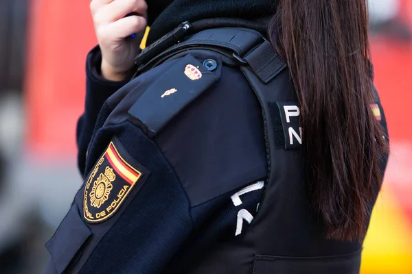 スペイン マドリード 2022年11月25日 警察隊 国家安全保障軍と機関 市民安全保障 欧州警察だ 規制の制服 国家警察のバッジ — ストック写真