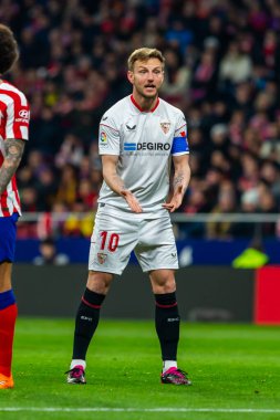 Madrid, İspanya - 4 Mart 2023: Madrid 'de Atletico de Madrid ile Sevilla FC arasında oynanan lig maçı. Atletico Madrid 'in zaferi. Futbolcular.