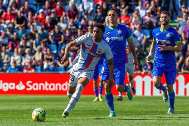 Madrid, İspanya - 16 Nisan 2023: FC Barcelona ve Getafe C.F. arasında futbol maçı Profesyonel futbol. Temas sporu. İspanyol ligi şampiyonu. Barselona oyuncuları.