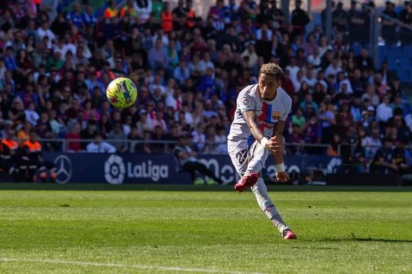 Madrid, İspanya - 16 Nisan 2023: FC Barcelona ve Getafe C.F. arasında futbol maçı Profesyonel futbol. Temas sporu. İspanyol ligi şampiyonu. Barselona oyuncuları.