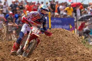Madrid, İspanya - 7 Mayıs 2023 Madrid MXGP İspanya Şampiyonası. Jorge Prado ve Daniela Guilln İspanyol takımını yönetiyor. Motokros yarışı.