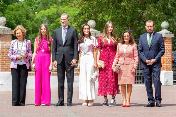 stock image Madrid, Spain- May 25, 2023: The Infanta Doa Sofia receives her Catholic confirmation in Madrid together with her parents the King and Queen of Spain, the Princess of Asturias, Doa Sofia and her maternal grandparents.