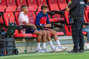 Madrid, İspanya - 28 Ağustos 2023: Rayo Vallecano ve Atletico de Madrid arasındaki lig maçı. Joao Felix futbol sahasında ısınıyor..