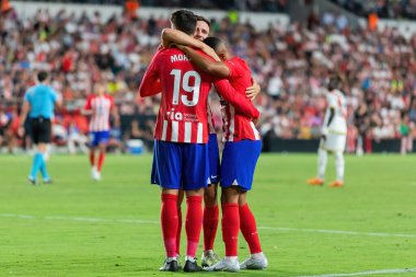 Madrid, İspanya - 28 Ağustos 2023: Madrid 'de oynanan Rayo Vallecano ve Atletico de Madrid ligi maçı. Ligin üçüncü günü. Futbol maçı. İspanyol futbolcular.