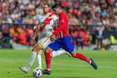 Madrid, İspanya - 28 Ağustos 2023: Madrid 'de oynanan Rayo Vallecano ve Atletico de Madrid ligi maçı. Ligin üçüncü günü. Futbol maçı. İspanyol futbolcular.