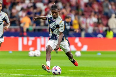 Madrid, İspanya - 24 Eylül 2023: Atletico de Madrid ile Real Madrid arasındaki lig maçı. Futbolcular. Atletico de Madrid için zafer.