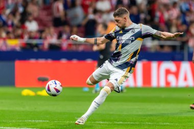 Madrid, İspanya - 24 Eylül 2023: Atletico de Madrid ile Real Madrid arasındaki lig maçı. Futbolcular. Atletico de Madrid için zafer.