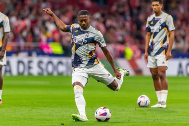 Madrid, İspanya - 24 Eylül 2023: Atletico de Madrid ile Real Madrid arasındaki lig maçı. Futbolcular. Atletico de Madrid için zafer.