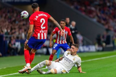 Madrid, İspanya - 24 Eylül 2023: Atletico de Madrid ile Real Madrid arasındaki lig maçı. Futbolcular. Atletico de Madrid için zafer.