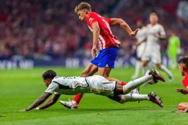 Madrid, İspanya - 24 Eylül 2023: Atletico de Madrid ile Real Madrid arasındaki lig maçı. Futbolcular. Atletico de Madrid için zafer.