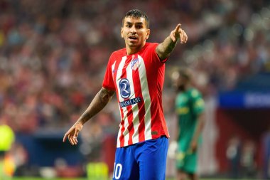 Madrid, İspanya - 1 Ekim 2023: Atletico de Madrid ile Cadiz arasındaki futbol ligi maçı Madrid 'de oynandı. Atletico de Madrid oyuncuları.