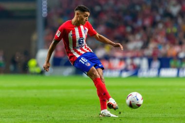 Madrid, İspanya - 1 Ekim 2023: Atletico de Madrid ile Cadiz arasındaki futbol ligi maçı Madrid 'de oynandı. Atletico de Madrid oyuncuları.