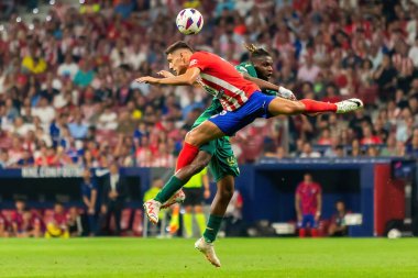 Madrid, İspanya - 1 Ekim 2023: Atletico de Madrid ile Cadiz arasındaki futbol ligi maçı Madrid 'de oynandı. Atletico de Madrid oyuncuları.