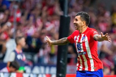Madrid, İspanya - 1 Ekim 2023: Atletico de Madrid ile Cadiz arasındaki futbol ligi maçı Madrid 'de oynandı. Atletico de Madrid oyuncuları. Angel Correa gol attı..