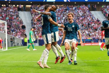 Madrid, İspanya - 4 Ekim 2023: Atletico de Madrid ile Feyenoord arasında oynanan Şampiyonlar Ligi maçı Madrid takımının zaferiyle sonuçlandı. Futbolcuların kutlaması