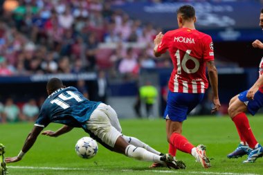 Madrid, İspanya - 4 Ekim 2023: Atletico de Madrid ile Feyenoord arasında oynanan Şampiyonlar Ligi maçı Madrid takımının zaferiyle sonuçlandı. Feyenoord oyuncuları.