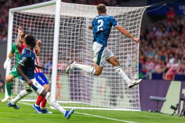 Madrid, İspanya - 4 Ekim 2023: Atletico de Madrid ile Feyenoord arasında oynanan Şampiyonlar Ligi maçı Madrid takımının zaferiyle sonuçlandı. Feyenoord oyuncuları.