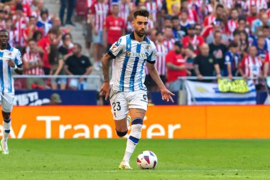 Madrid, İspanya - 8 Ekim 2023: Atletico de Madrid ile Real Sociedad arasındaki lig maçı Madrid Metropolitano 'da oynandı. - Evet. Profesyonel futbolcular.