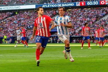 Madrid, İspanya - 8 Ekim 2023: Atletico de Madrid ile Real Sociedad arasındaki lig maçı Madrid Metropolitano 'da oynandı. - Evet. Profesyonel futbolcular.