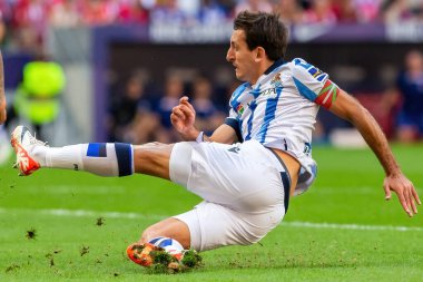 Madrid, İspanya - 8 Ekim 2023: Atletico de Madrid ile Real Sociedad arasındaki lig maçı Madrid Metropolitano 'da oynandı. - Evet. Profesyonel futbolcular.