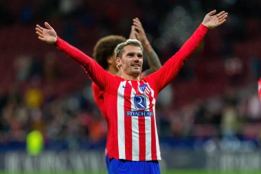 Madrid, İspanya - 29 Ekim 2023 Madrid 'de Atletico de Madrid ve Alavs arasında oynanan lig maçı. Koloneroların zaferi. Antoine Griezmann.