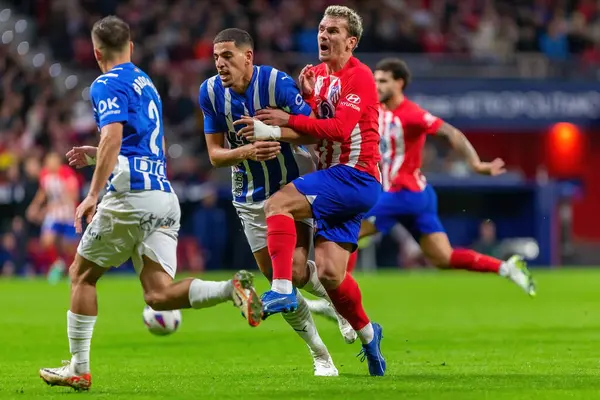 Stock image Madrid, Spain- October 29, 2023: League match between Atletico de Madrid and Alavs held in Madrid. Victory of the colchoneros. Antoine Griezmann.