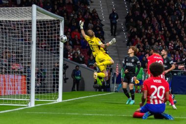 Madrid, İspanya - 7 Kasım 2023: Madrid 'de Atletico de Madrid ile Glasgow Celtics arasında oynanan Şampiyonlar Ligi futbol maçı. Futbolcular. Atletico de Madrid için zafer.