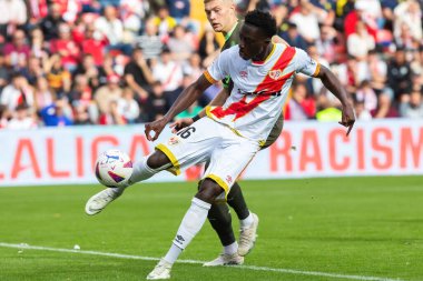 Madrid, İspanya - 11 Kasım 2023: Madrid 'de Rayo Vallecano ve Girona arasında oynanan futbol maçı. Girona 'nın Vallecas' taki zaferi. Rayo Vallecano oyuncuları.