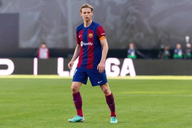 Madrid, İspanya - 25 Kasım 2023: Madrid 'de Rayo Vallecano ve FC Barcelona arasında oynanan lig maçı. Top De Jong 'da. Futbolcular.