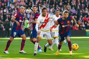 Madrid, İspanya - 25 Kasım 2023: Madrid 'de Rayo Vallecano ve FC Barcelona arasında oynanan lig maçı. Futbolcular.