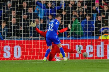 Madrid, İspanya - 8 Aralık 2023 Getafe F.C ve Valencia F.C. arasındaki futbol ligi maçı Takım koçu. Profesyonel futbol kalecisi. Valencia F.C. oyuncu Getafe oynatıcı.