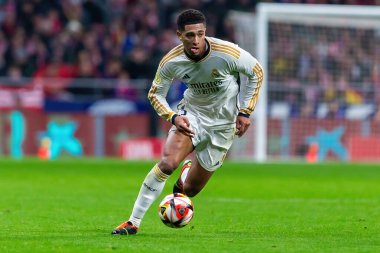 Madrid, İspanya - 18 Ocak 2024: Atletico de Madrid ile Real Madrid arasında yapılan Copa del Rey maçı. Oyun sırasında Judd Bellinghan. Futbolcular. Madrid Derbisi.