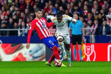 Madrid, İspanya - 18 Ocak 2024: Atletico de Madrid ile Real Madrid arasında yapılan Copa del Rey maçı. Futbolcular. Madrid Derbisi.