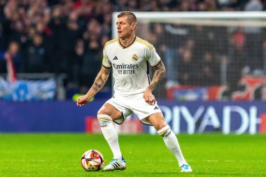 Madrid, İspanya - 18 Ocak 2024: Atletico de Madrid ile Real Madrid arasında yapılan Copa del Rey maçı. Futbolcular. Madrid Derbisi.