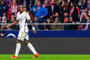 Madrid, İspanya - 18 Ocak 2024: Atletico de Madrid ile Real Madrid arasında yapılan Copa del Rey maçı. Maç sırasında Vinicius Jr. Futbolcular. Madrid Derbisi.