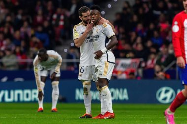 Madrid, İspanya - 18 Ocak 2024: Atletico de Madrid ile Real Madrid arasında yapılan Copa del Rey maçı. Maç sırasında Vinicius Jr. Futbolcular. Madrid Derbisi.
