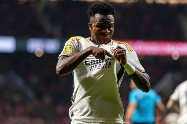 Madrid, İspanya - 18 Ocak 2024: Atletico de Madrid ile Real Madrid arasında yapılan Copa del Rey maçı. Maç sırasında Vinicius Jr. Futbolcular. Madrid Derbisi.